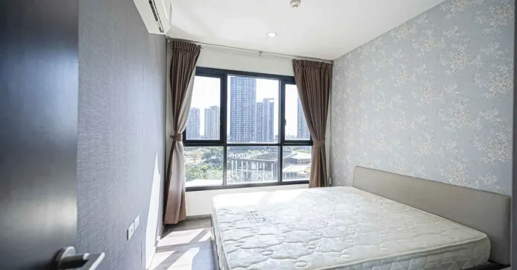 เดอะ เบส พาร์ค อีสต์ สุขุมวิท 77 (The Base Park East Sukhumvit 77)